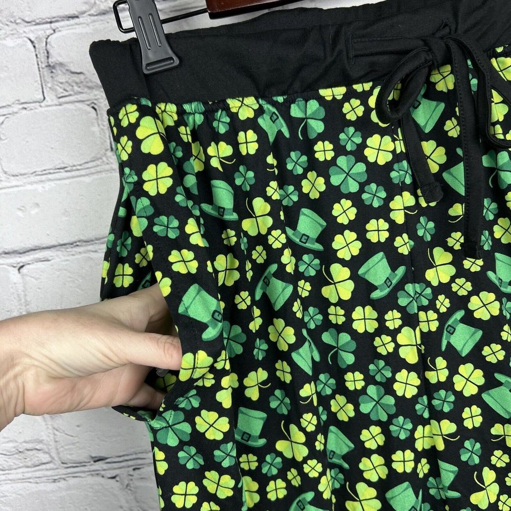 Nightzone St Patricks Day Green Clover Shamrock Hat Unisex Pajama Pants Sz M NWT - Picture 3 of 9
